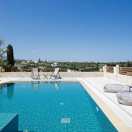 Mylos Villa *