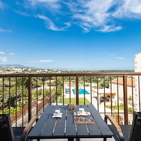 Mylos Villa *